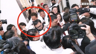 藍「3分鐘」送出選罷法！　綠衝「韓院長辦」討公道