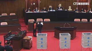 考院人事案「蓋錯票」　黃珊珊急道歉　黃國昌面色凝重