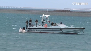 澎湖強風帆船斷桅漂離岸　國軍海龍艇即刻救援