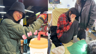 在家「被木頭直插腳底」　楊謹華急被同事送急診處裡