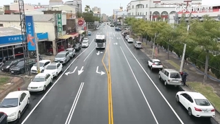 強迫蛇行？雙黃線畫成V字型　公路局：將在2週內提改善