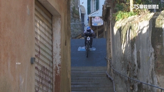 整個城市都是賽道！　自行車穿梭建築物飆速