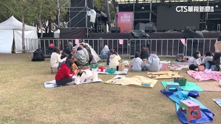 音樂會出現「地頭蛇」紙板卡位　南市府祭清場