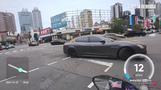 「上億送葬車隊」狂飆闖紅燈　卡路中央擋綠燈通行