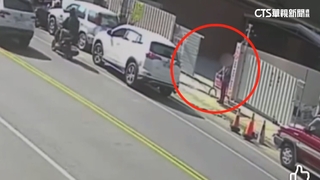 擅自拉開私人停車場鐵門停車　地主氣炸PO網