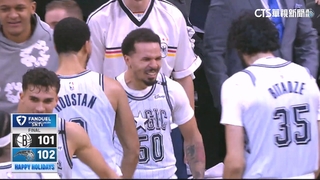 「魔術奇兵」C. Anthony　準絕殺拋投逆轉籃網