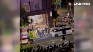 嚇壞！友墜樓亡　7煞關心嗆「包圍派出所」遭警壓制