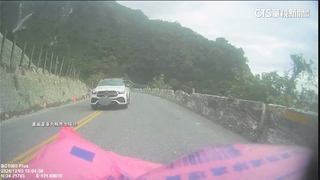 險遭逆向車撞怒檢舉全遭退件　警：未詳述違規地點