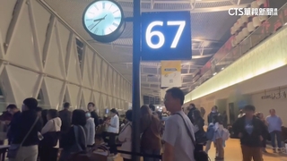 航機系統異常！322人滯北海道逾20hrs終於回家了