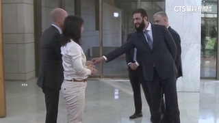 敘利亞穆斯林新領袖　與德國女外長「不握手」惹議