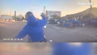 逆光？恍神？撞倒機車沒煞停　騎士遭輾傷重骨折