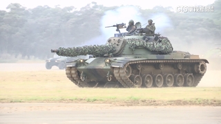 國軍春節加強備戰　出動CM11戰車.雲豹八輪甲車
