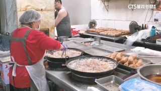 春節買氣夯！　嘉義「網絲肉捲」現人潮　業者：限購2條