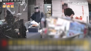 高雄豪宅衝突！未帶門禁卡「被拒開門」　醉男毆保全