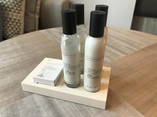 不主動給一次性備品政策惹怨　觀光署：備品減量不影響服務品質