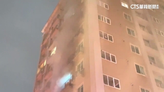 桃園平鎮住宅起火濃煙狂竄　住戶受困3人送醫