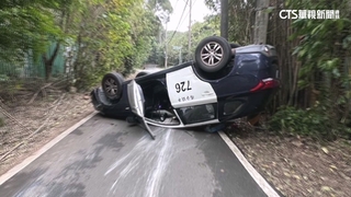 躲警逃4公里急剎害警車翻覆　2嫌車內搜出毒品