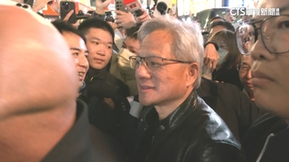 黃仁勳逛逢甲「一口都沒吃」就離開  盧秀燕：相信他會再來