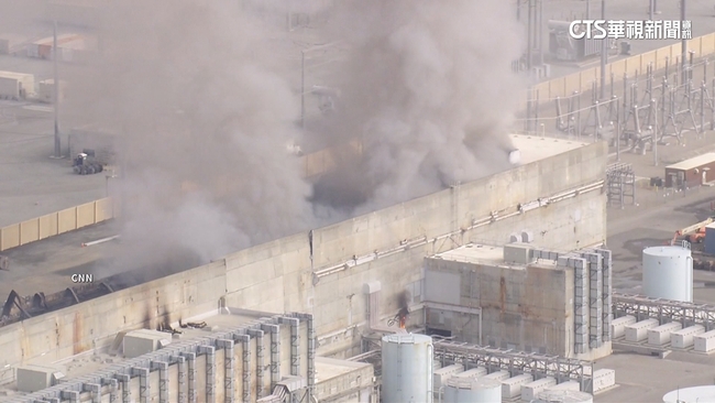 加州電池儲能廠大火　劇毒氣體「氟化氫」瀰漫.急疏散 | 華視新聞