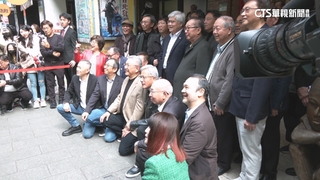 歷史性畫面！　黃仁勳宴請供應鏈　拉CEO大合照