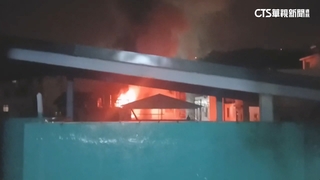 民宅深夜惡火！　1家5口受困　祖孫不幸葬身火海