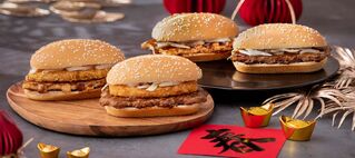 麥當勞「金迎招財薯來堡」22日開賣　冬季暖胃點心「紅豆派」也回歸