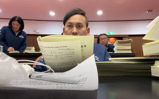 葉元之直播立法院審查機密預算挨轟洩密！　柯建銘：犯罪事實明確「關定了」