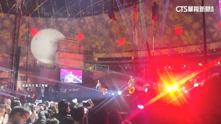 鴻海「大巨蛋」年終嘉年華！　黃仁勳「跨海連線」同樂