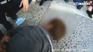 醉男欲探病友遭家屬攔阻　亮空氣槍恐嚇遭壓制