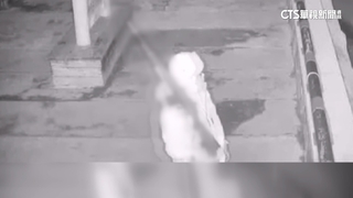 男半夜現身武嶺亭頂零下1.8度亮槍　警將追查