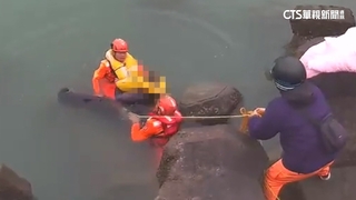 金門九宮碼頭海釣「喝醉落海」　失溫送醫幸無大礙