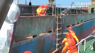 中國拖船闖海纜區　海巡警告：扣留就不用回去過年