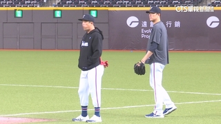 叫恁總誒出來投！　林岳平.王建民親自登板餵球