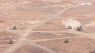 美韓多兵種聯合實彈軍演　組隊操練砲兵射擊.空中攻擊