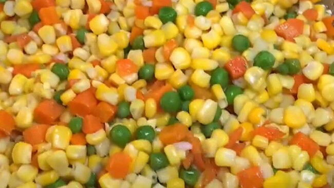 三色豆內的「神秘綠豆」是什麼？　農業部親曝解答 | 華視新聞