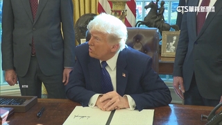 川普預告42徵進口車關稅　坦言「有點迷信.避開愚人節」