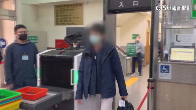 台大建中高材生也涉逃兵！　同學緩頰：可能致力研究 | 華視新聞