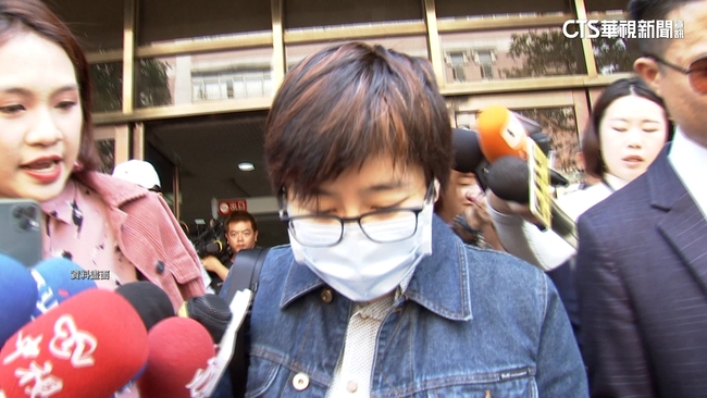 「卡神」楊蕙如遭控養網軍辱大阪辦事處 高院判免訴確定 | 華視新聞