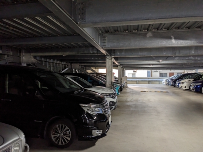 彰化賣場驚見不雅車震「門還不關」　警方、業者出手了　　 | 華視新聞