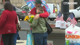 川普大刀裁國際開發署　解僱1600人令15分鐘打包閃人