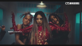 LISA正式發新輯！　新MV化身「火辣暗黑芭比」