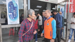 退休師嗆聲遭架走惹議　傅崐萁致歉：不知是葉老師