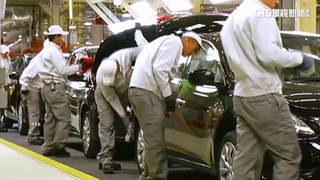 應三大汽車廠要求！　美對加墨汽車關稅延遲一月實施