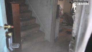 縱火燒屋驚爆內幕！　美國男子「被繼母囚禁21年」