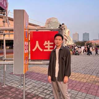 單口喜劇演員權樂因故離世　主辦方宣布專場演出全面退票、舉辦紀念活動