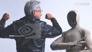 黃仁勳跨足時尚圈！　穿訂製皮衣攜手機器人亮相