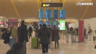 英希斯洛機場關閉交通大亂　首批航班21日晚間降落