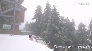 玉山驚傳兩山友遭雪掩埋　空勤疑發現失事男女