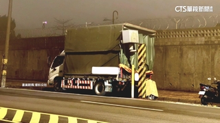 貨車停車格「車棚擋測速照相機」　警：未違法