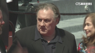 法國「大鼻子情聖」　男星傑哈德涉性騷擾首度出庭